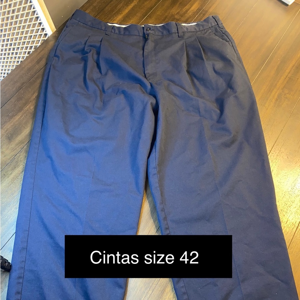 Men’s Cintas pants size 42